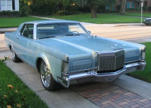 1969 Lincoln Continental Mark III - Image 2 of 4