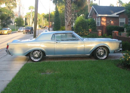 1969 Lincoln Continental Mark III - Image 4 of 4