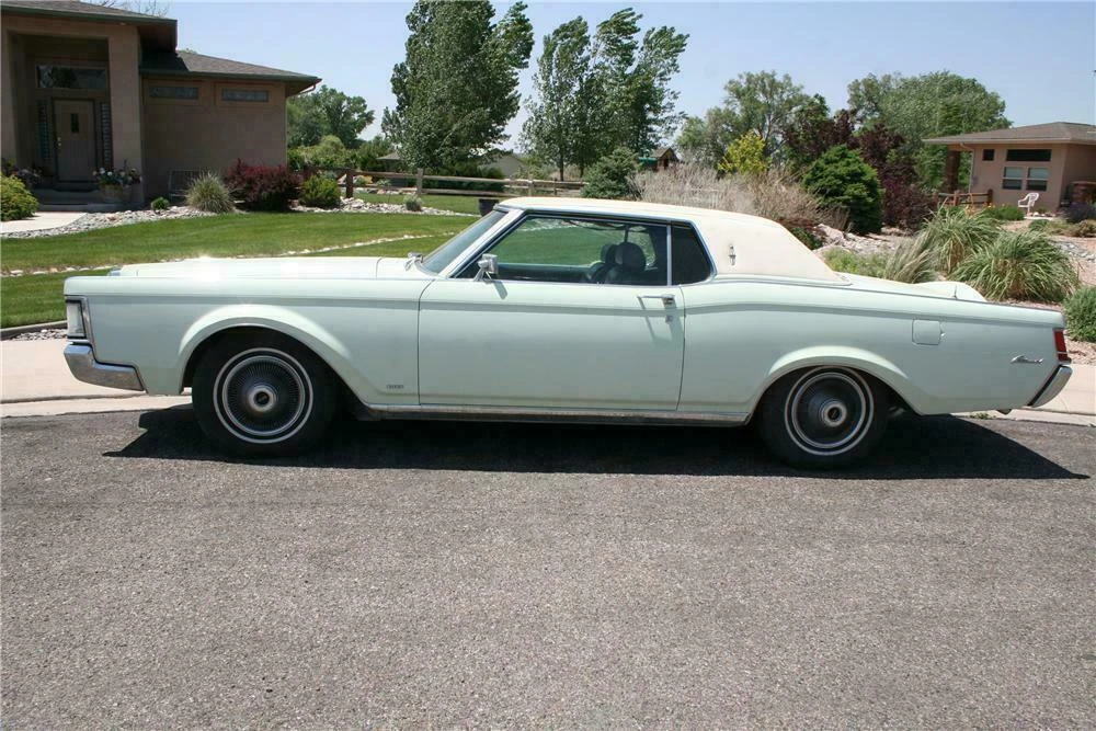 1969 Lincoln Continental Mark III - Image 5 of 5