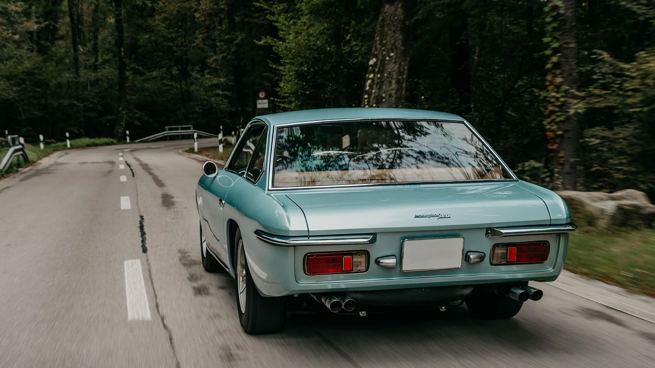 1969 Lamborghini Islero - Image 11 of 31