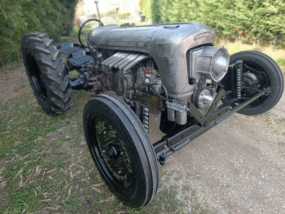 1969 Lamborghini Tractors - Image 3 of 20