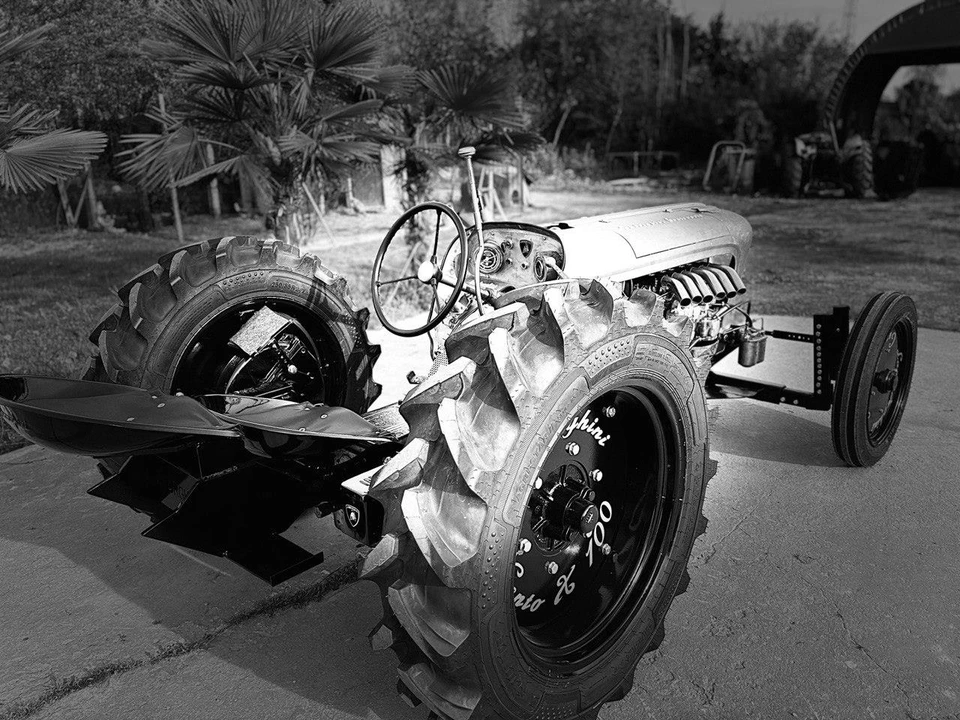 1969 Lamborghini Tractors - Image 7 of 20