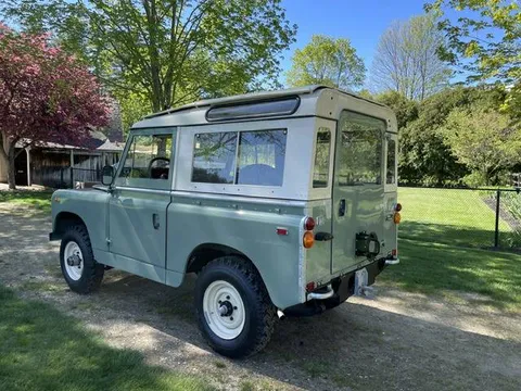 1969 Land Rover Series 2A