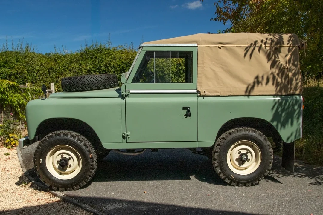 1969 Land Rover Series II/IIA 88 - Image 4 of 30