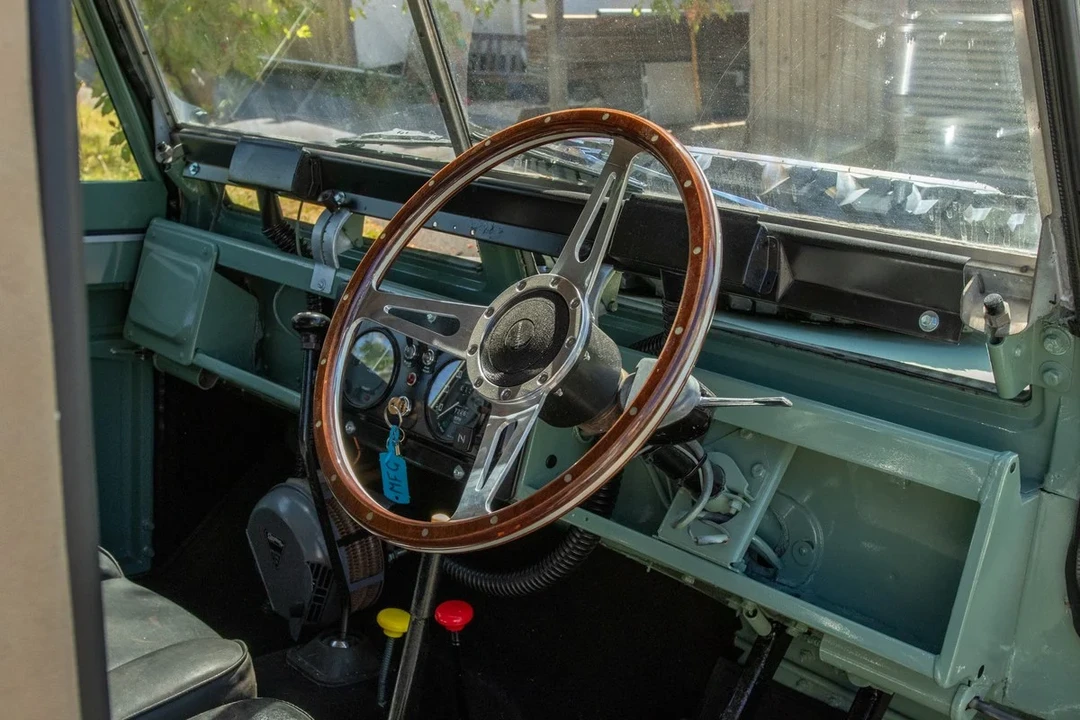 1969 Land Rover Series II/IIA 88 - Image 14 of 30