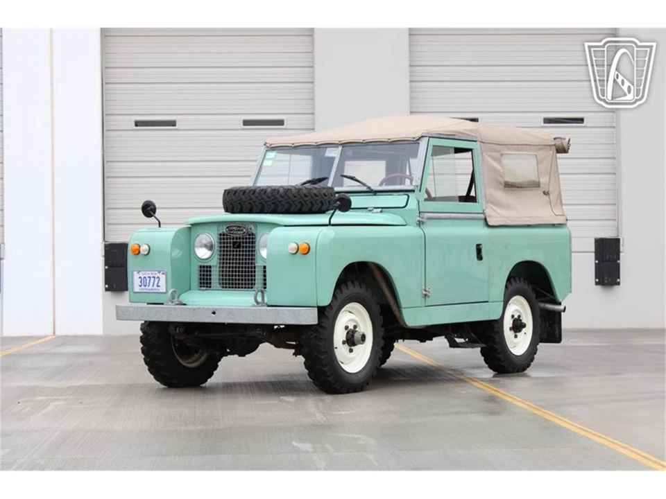 1969 Land Rover Series II/IIA 88 - Image 2 of 31