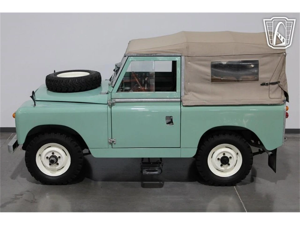 1969 Land Rover Series II/IIA 88 - Image 13 of 31