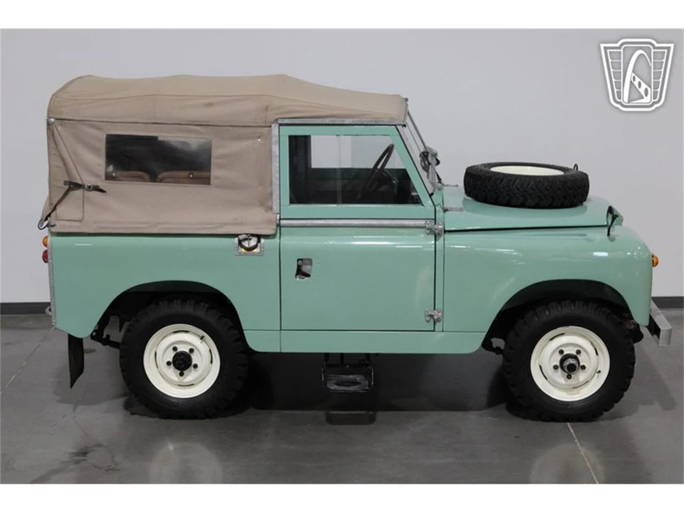 1969 Land Rover Series II/IIA 88 - Image 9 of 31