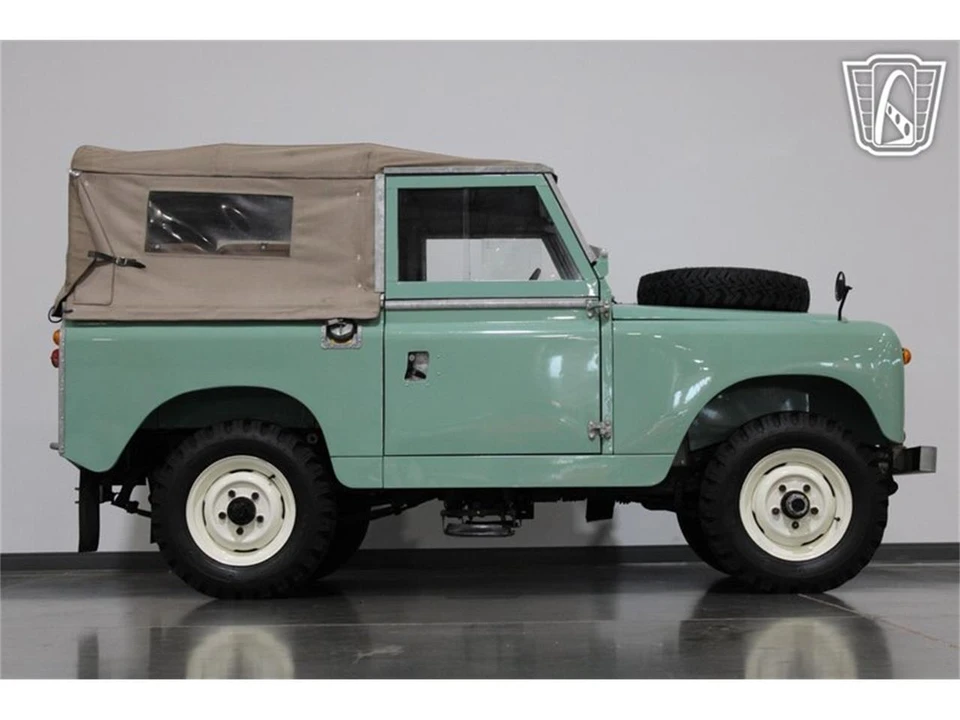1969 Land Rover Series II/IIA 88 - Image 25 of 31