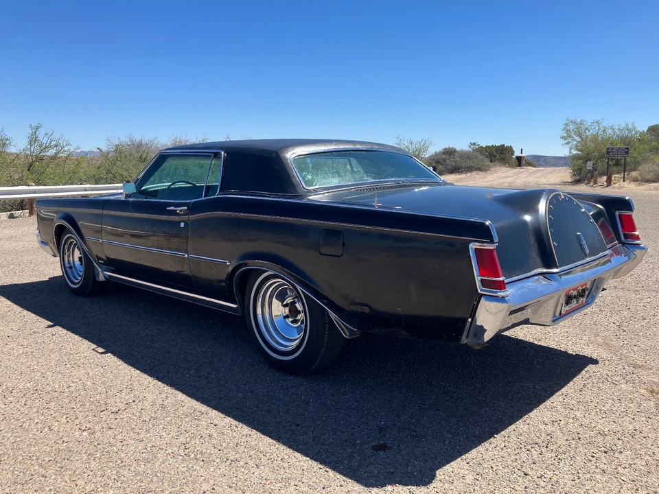 1969 Lincoln Continental 4th Gen - Image 11 of 31