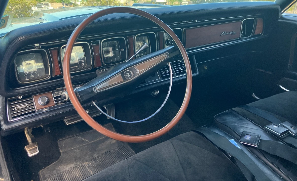 1969 Lincoln Continental 4th Gen - Image 15 of 31
