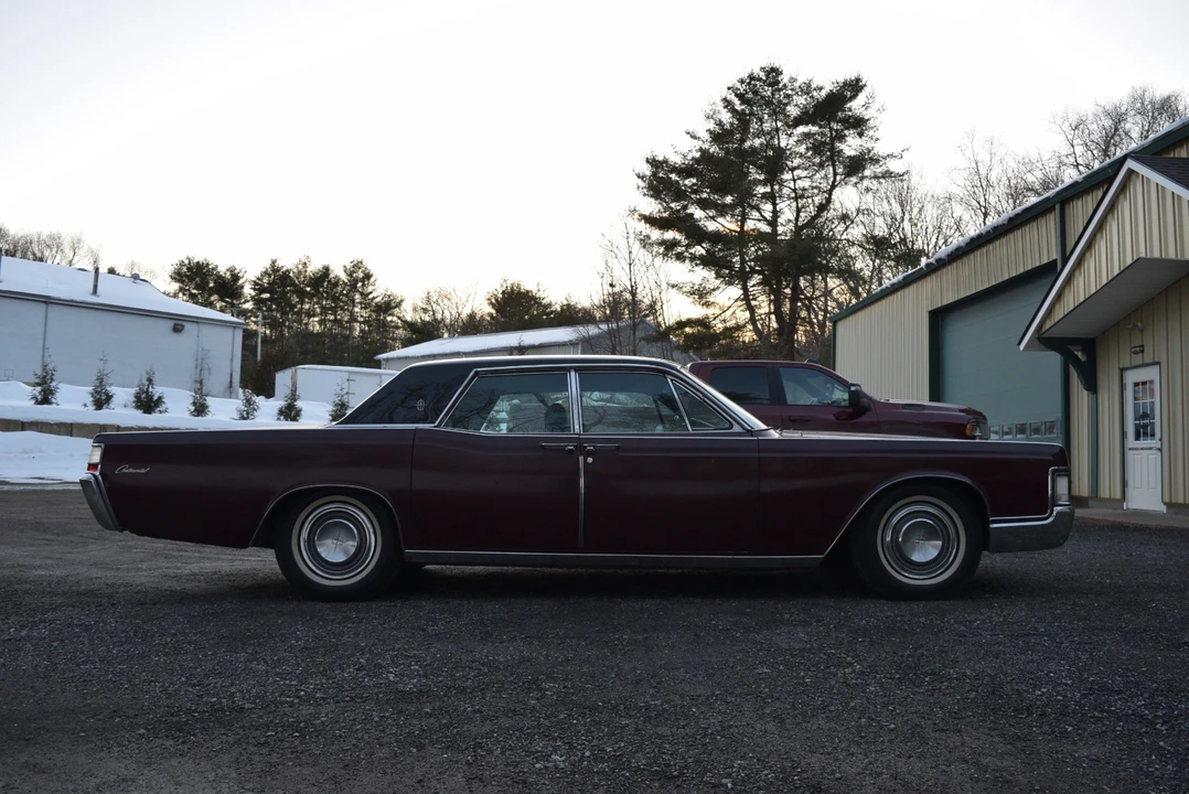 1969 Lincoln Continental 4th Gen - Image 5 of 21