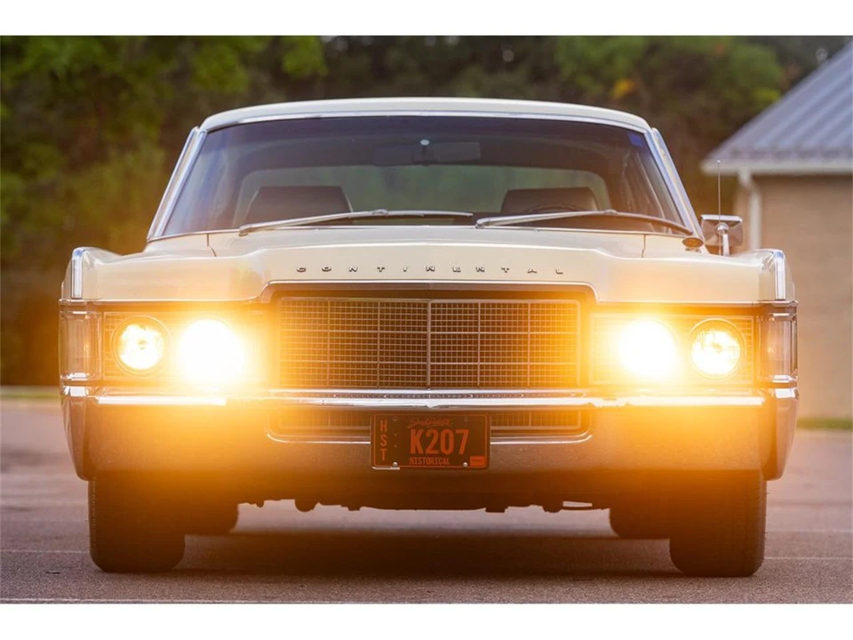 1969 Lincoln Continental 4th Gen - Image 15 of 31