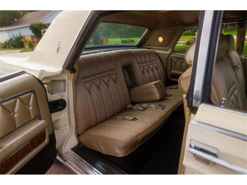 1969 Lincoln Continental 4th Gen - Image 5 of 31
