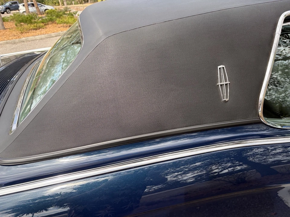1969 Lincoln Continental Mark III - Image 9 of 21