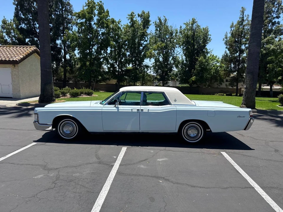 1969 Lincoln Continental 4th Gen - Image 2 of 23