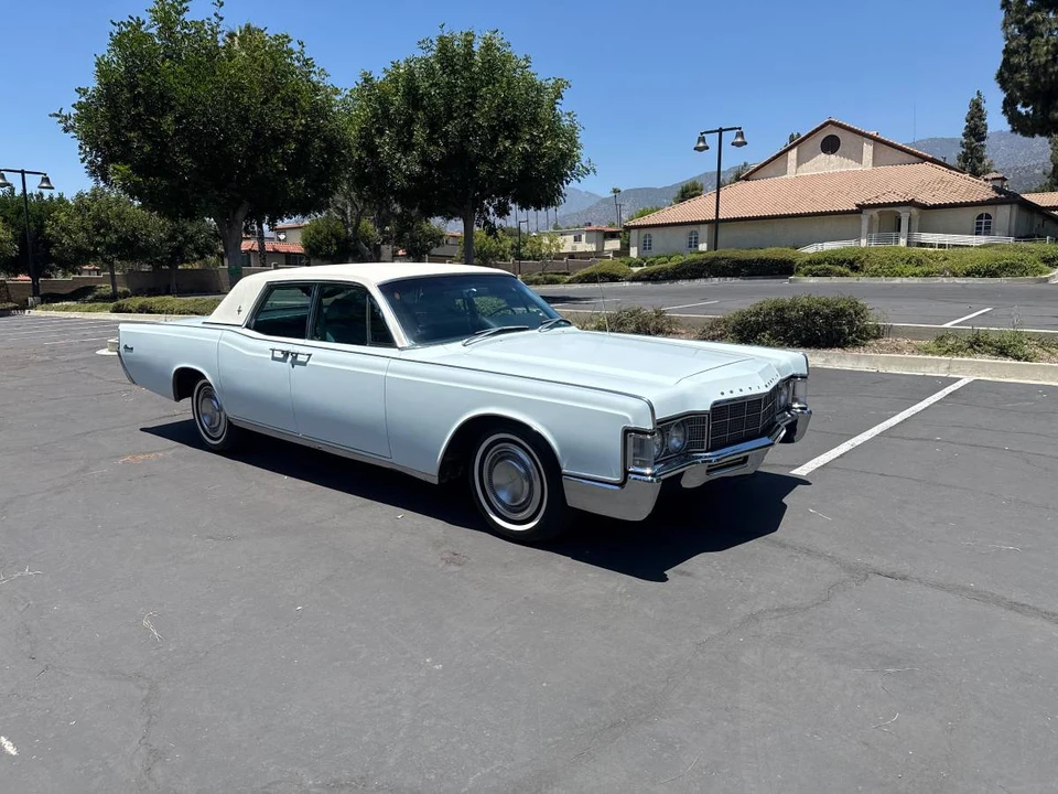 1969 Lincoln Continental 4th Gen - Image 6 of 23