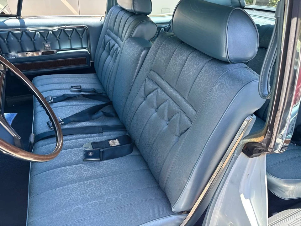 1969 Lincoln Continental 4th Gen - Image 15 of 23