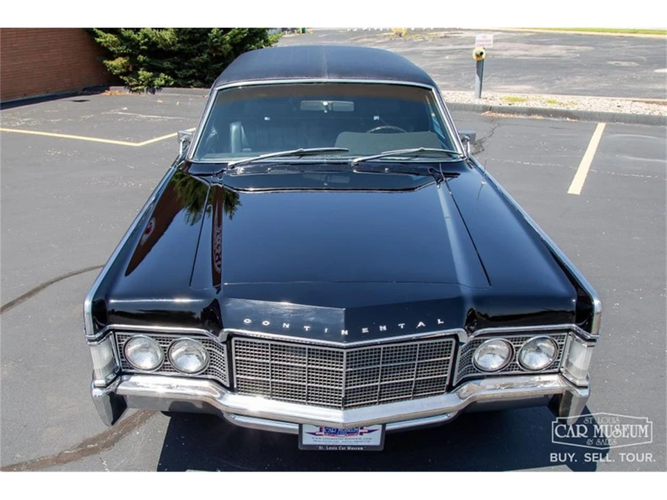 1969 Lincoln Continental 4th Gen - Image 22 of 31