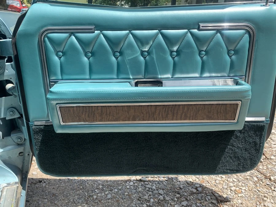 1969 Lincoln Continental 4th Gen - Image 24 of 31