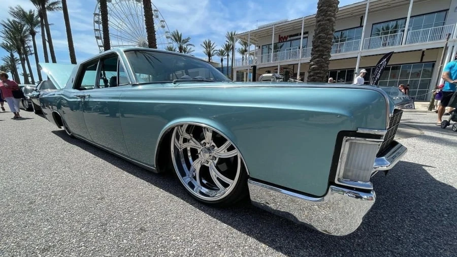 1969 Lincoln Continental 4th Gen - Image 9 of 31