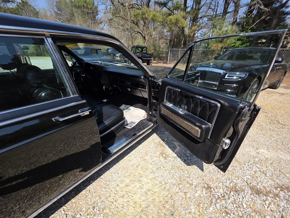 1969 Lincoln Continental 4th Gen - Image 20 of 28
