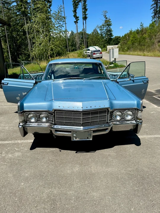 1969 Lincoln Continental 4th Gen - Image 3 of 13