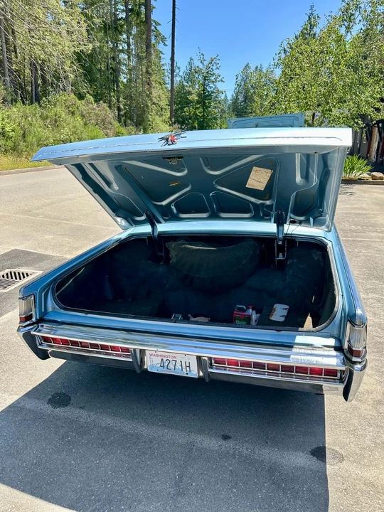 1969 Lincoln Continental 4th Gen - Image 12 of 13