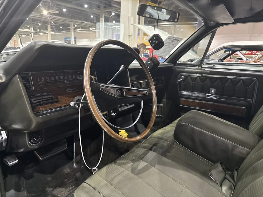 1969 Lincoln Continental 4th Gen - Image 5 of 8