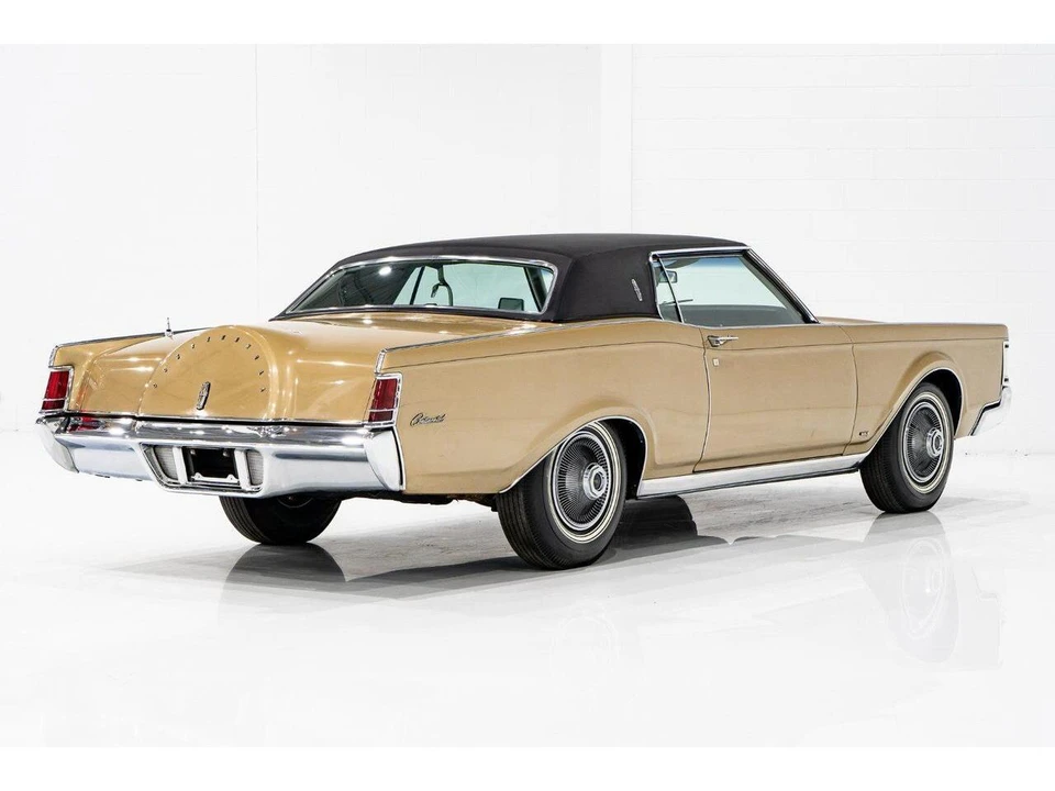 1969 Lincoln Continental 4th Gen - Image 22 of 31