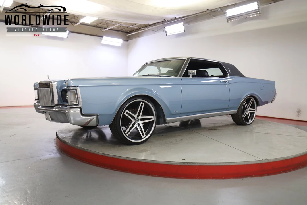 1969 Lincoln Continental 4th Gen - Image 5 of 12