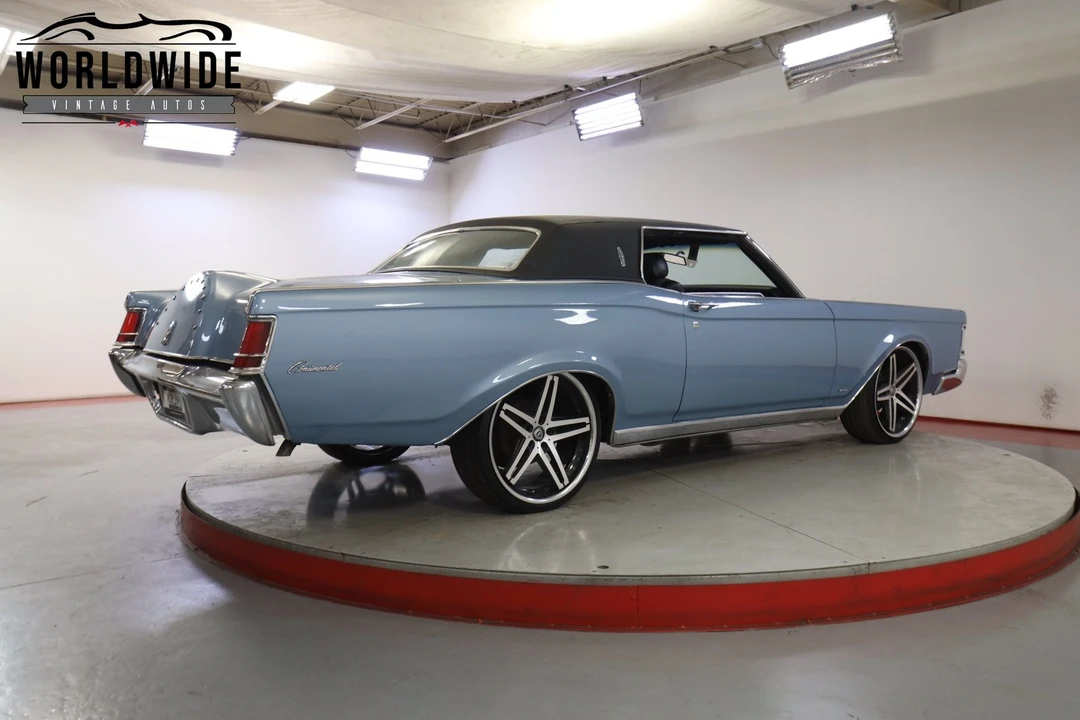 1969 Lincoln Continental 4th Gen - Image 10 of 12