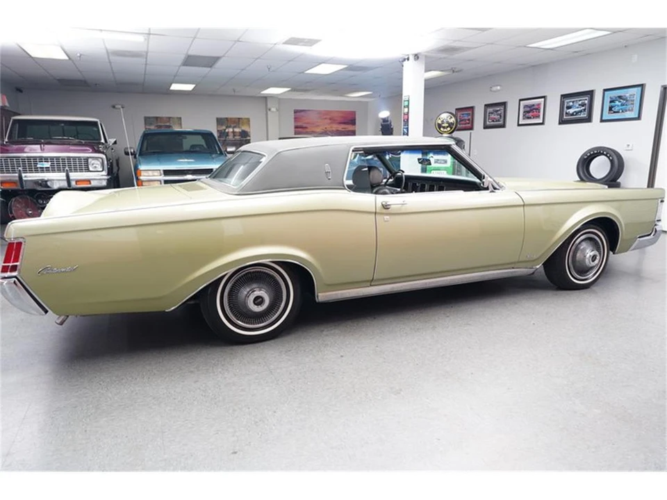 1969 Lincoln Continental 4th Gen - Image 7 of 31