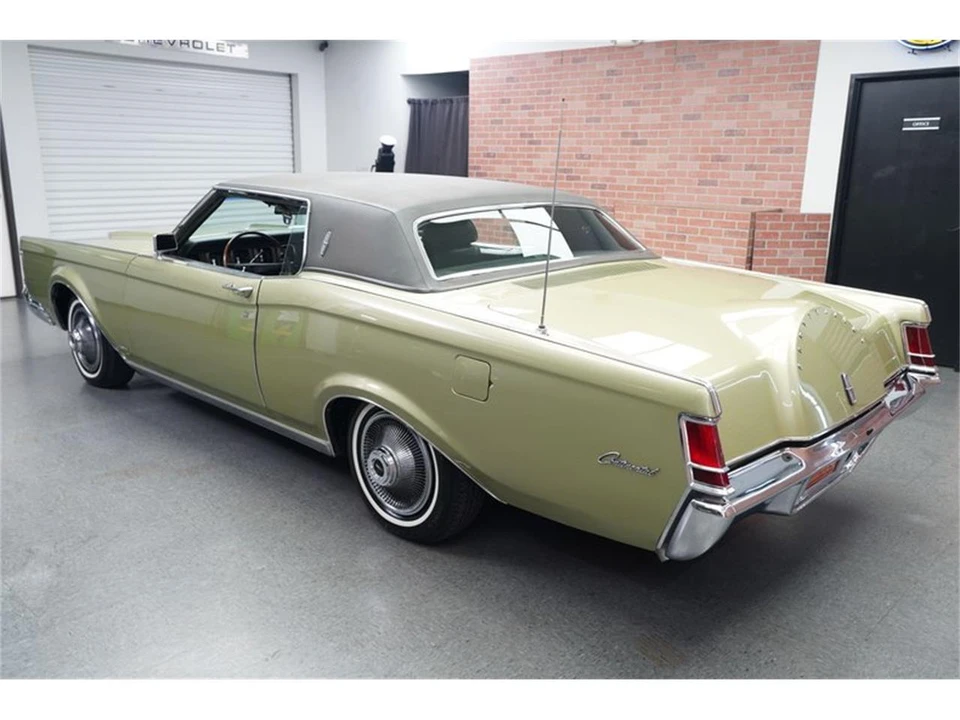 1969 Lincoln Continental 4th Gen - Image 4 of 31