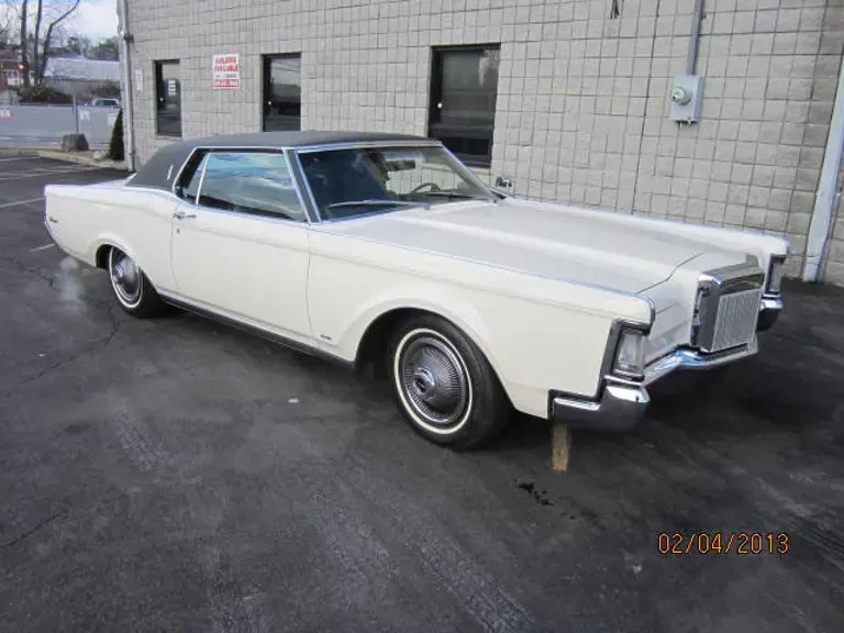 1969 Lincoln Continental 4th Gen - Image 2 of 2