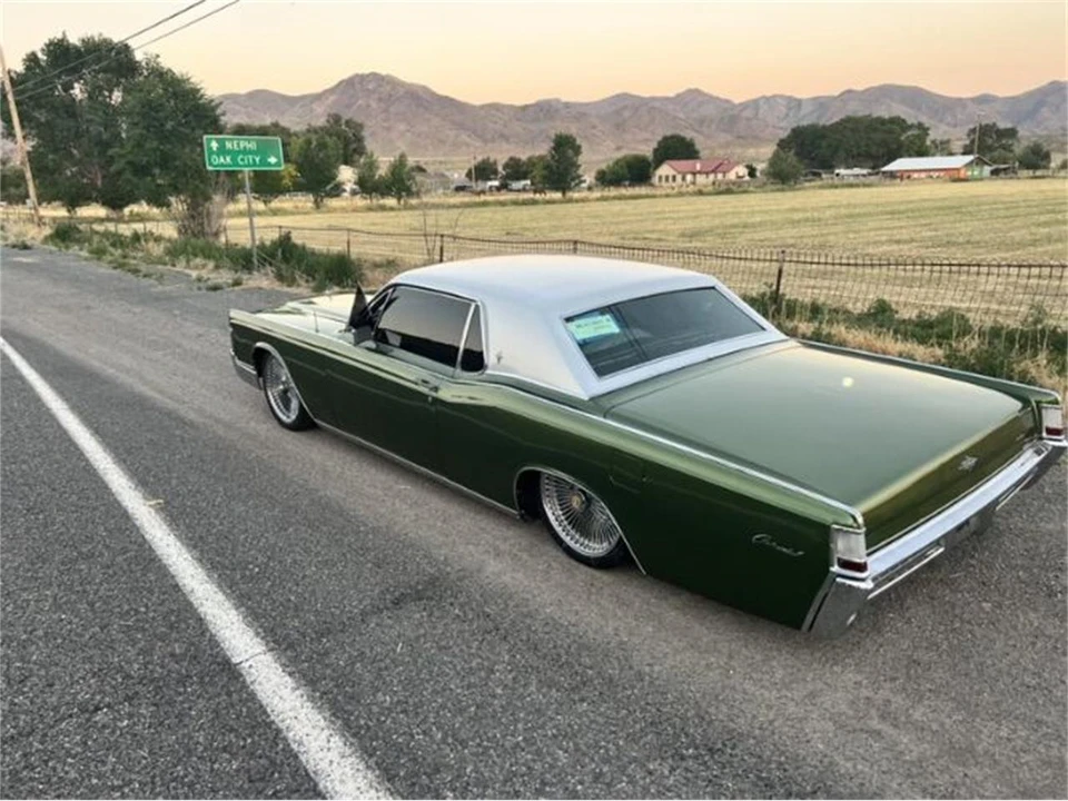 1969 Lincoln Continental 4th Gen - Image 16 of 19