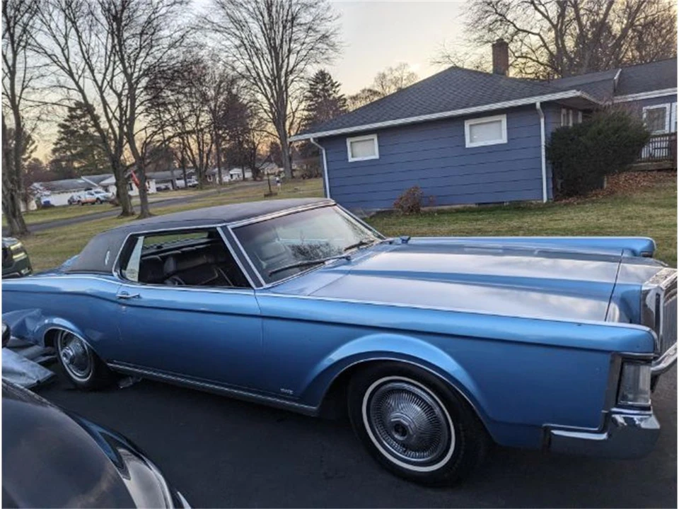 1969 Lincoln Continental 4th Gen - Image 4 of 24