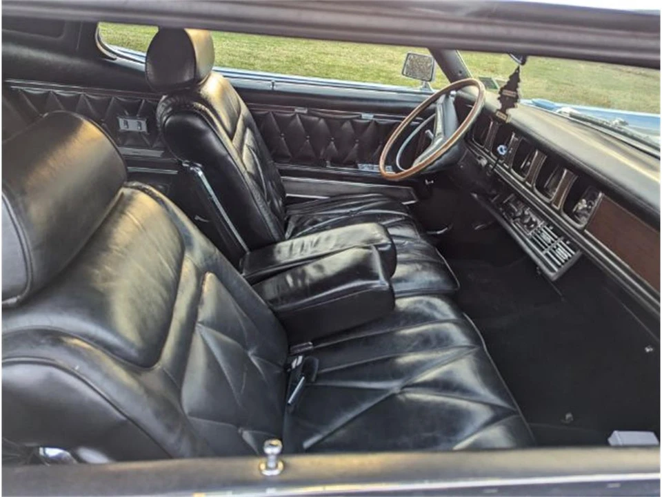 1969 Lincoln Continental 4th Gen - Image 13 of 24