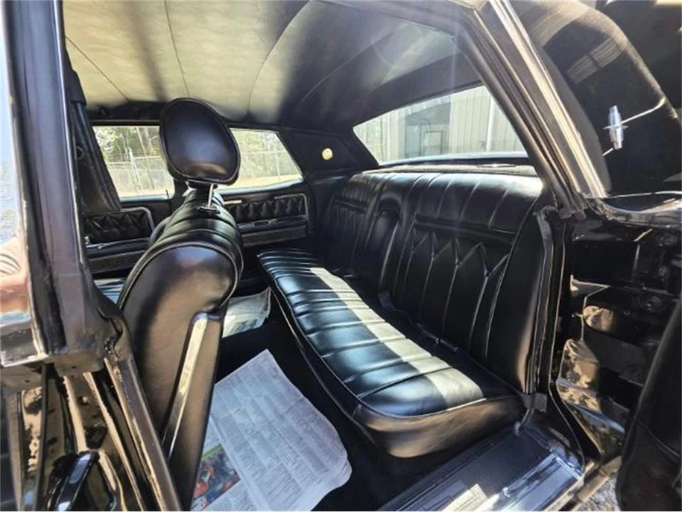 1969 Lincoln Continental 4th Gen - Image 13 of 26