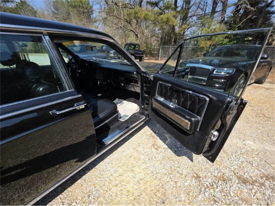 1969 Lincoln Continental 4th Gen - Image 16 of 26