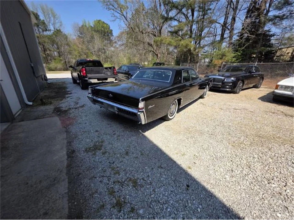 1969 Lincoln Continental 4th Gen - Image 16 of 19