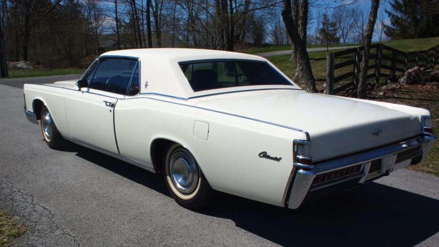 1969 Lincoln Continental 4th Gen - Image 5 of 20