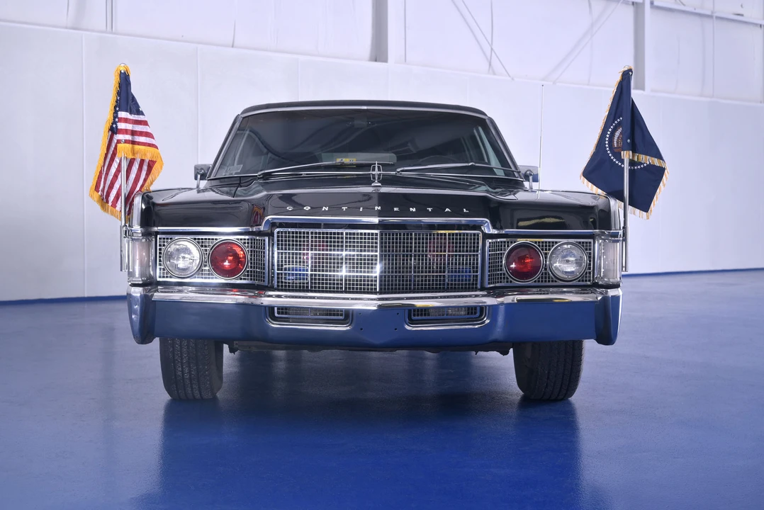1969 Lincoln Continental 4th Gen - Image 2 of 31