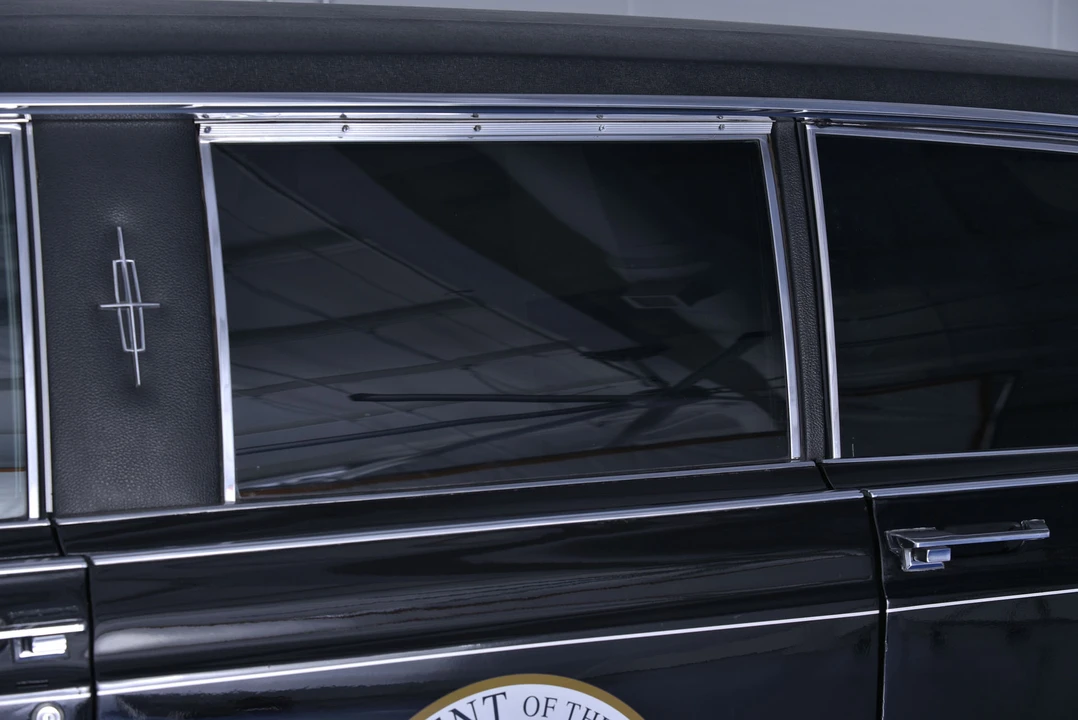 1969 Lincoln Continental 4th Gen - Image 27 of 31