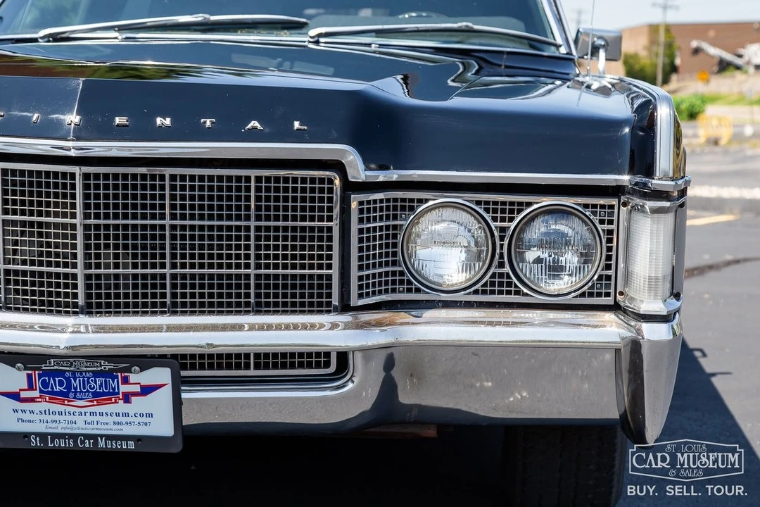 1969 Lincoln Continental 4th Gen - Image 23 of 31