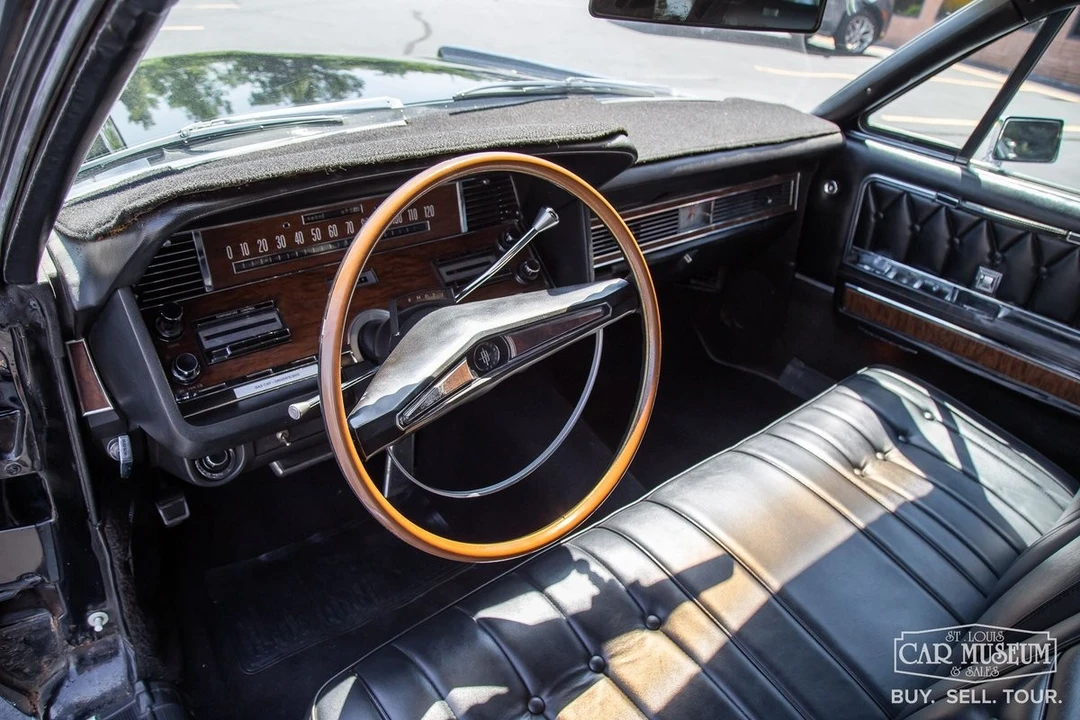 1969 Lincoln Continental 4th Gen - Image 29 of 31