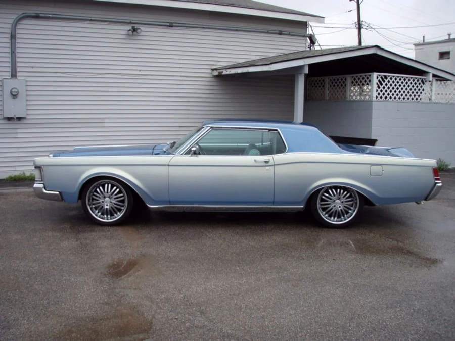 1969 Lincoln Continental Mark III - Image 2 of 6