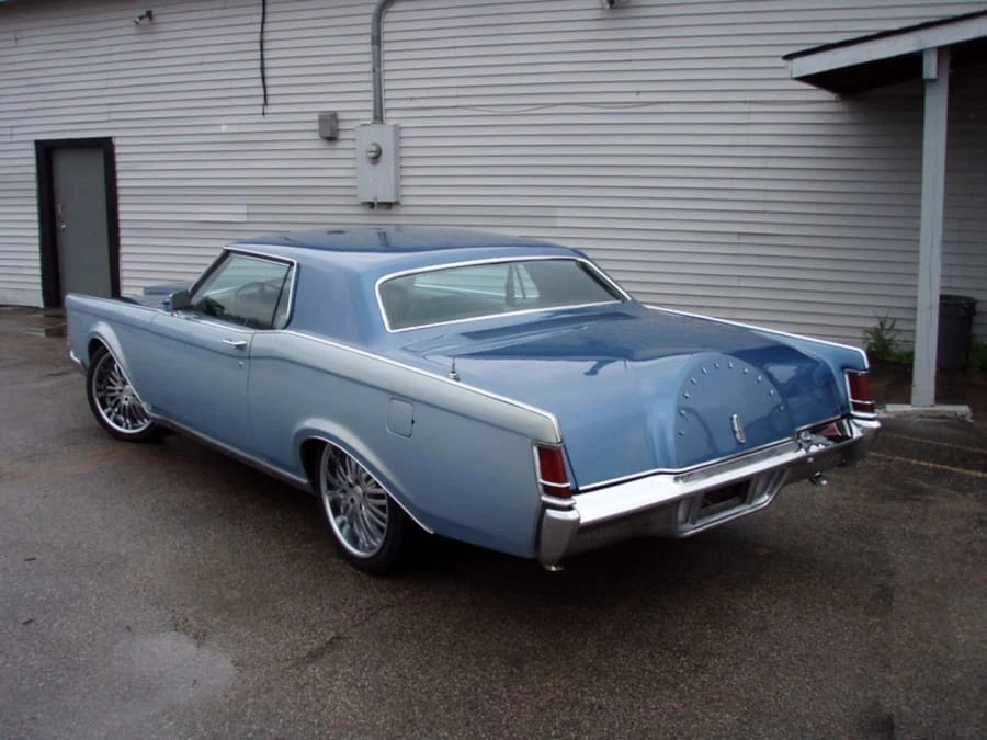 1969 Lincoln Continental Mark III - Image 4 of 6
