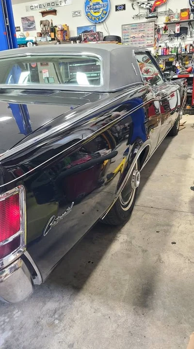 1969 Lincoln Continental Mark III - Image 5 of 18