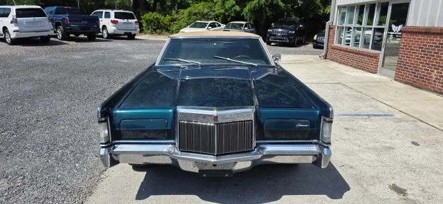 1969 Lincoln Continental Mark III - Image 8 of 16